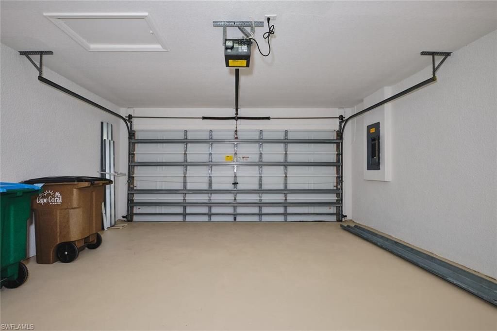 3346 Dandolo Cir, Cape Coral, FL 33909 Photo