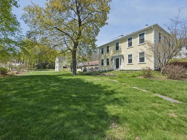 100 Main St, Ashburnham, MA 01430
