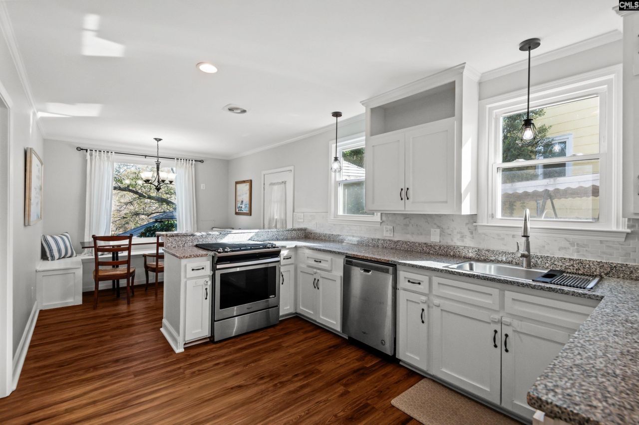 3226 Lincoln Street Photo 11