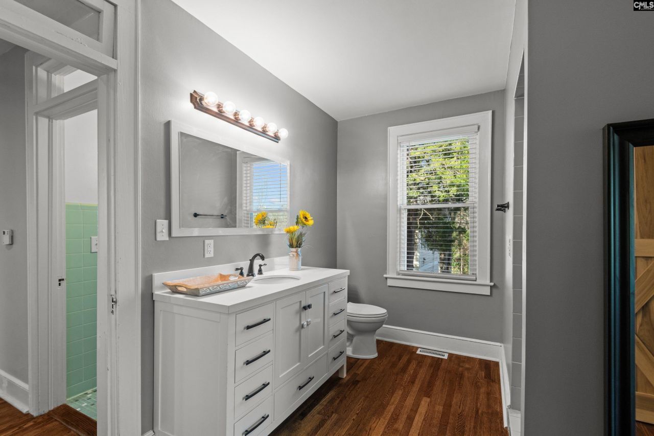 3226 Lincoln Street Photo 17