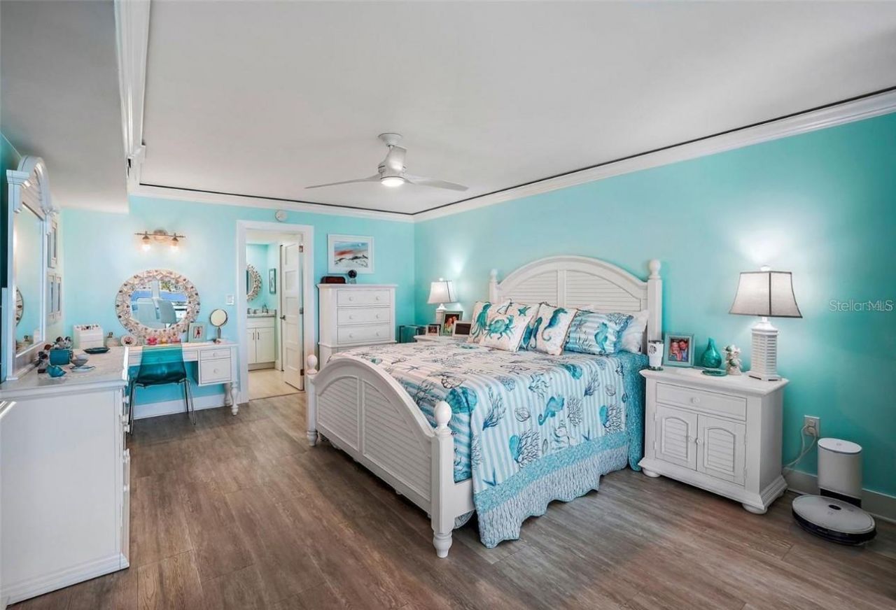 5200 Brittany Drive S, Unit 407, Saint Petersburg, FL 33715 Photo