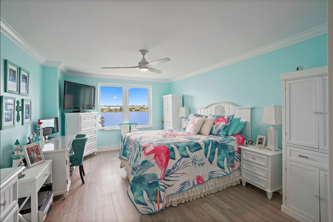 5200 Brittany Drive S, Unit 407, Saint Petersburg, FL 33715 Photo