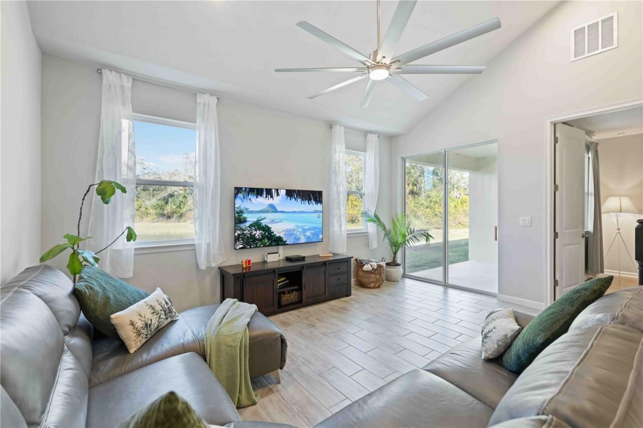 5658 Silverbridge Trail, Bradenton, FL 34211 Photo