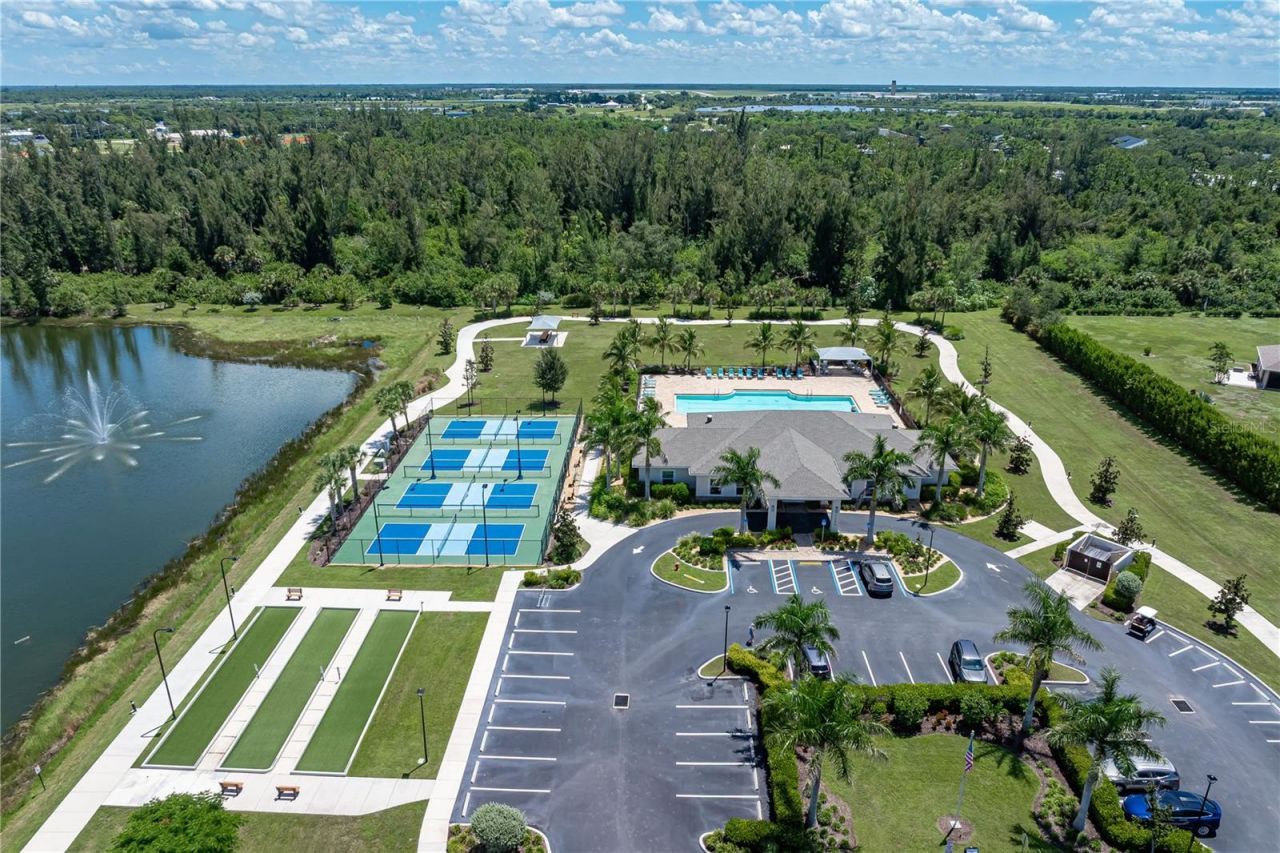 7025 Waterford Parkway, Punta Gorda, FL 33950 Photo