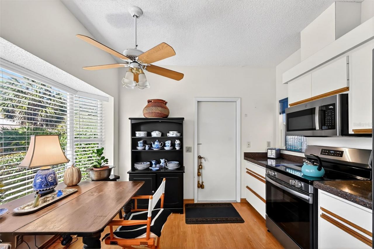 5729 Garden Lakes Palm, Bradenton, FL 34203 Photo