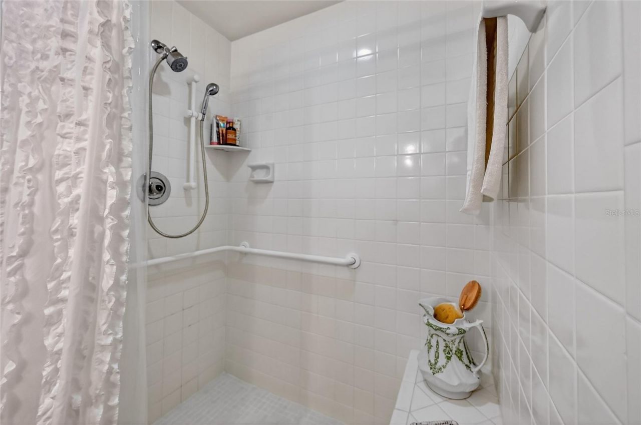 5729 Garden Lakes Palm, Bradenton, FL 34203 Photo