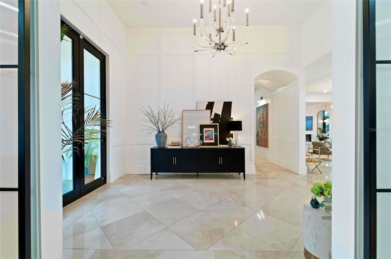 4923 W San Rafael Street, Tampa, FL 33629 Photo