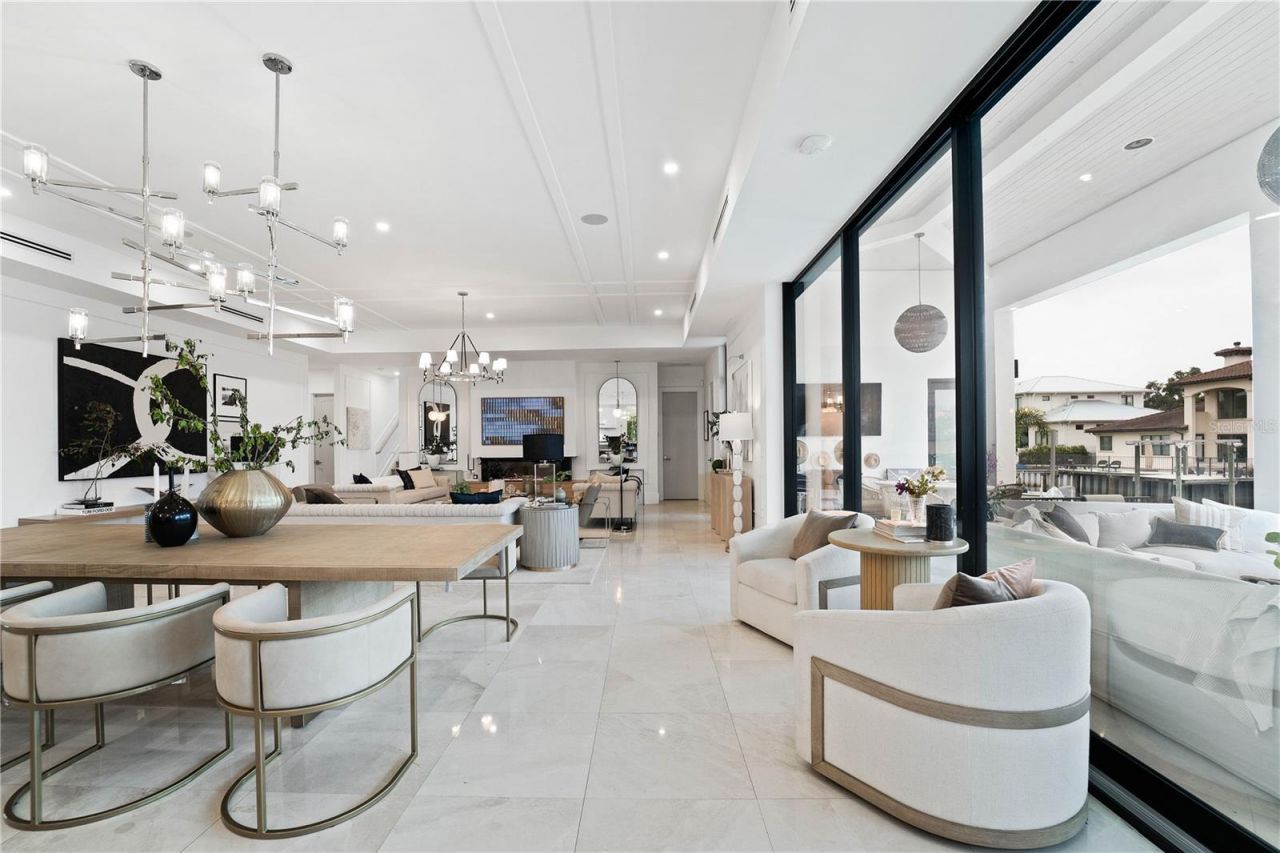 4923 W San Rafael Street, Tampa, FL 33629 Photo