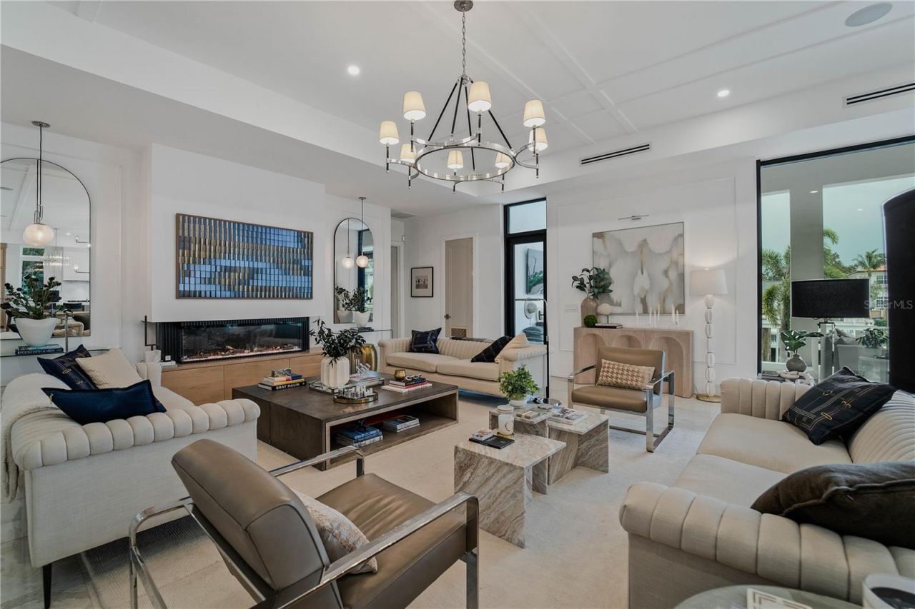 4923 W San Rafael Street, Tampa, FL 33629 Photo