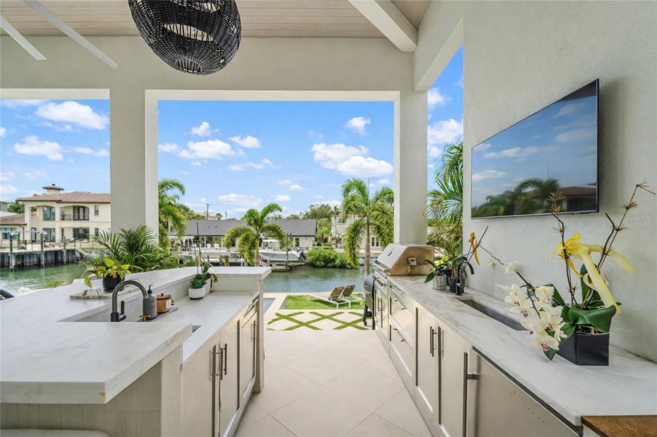 4923 W San Rafael Street, Tampa, FL 33629 Photo