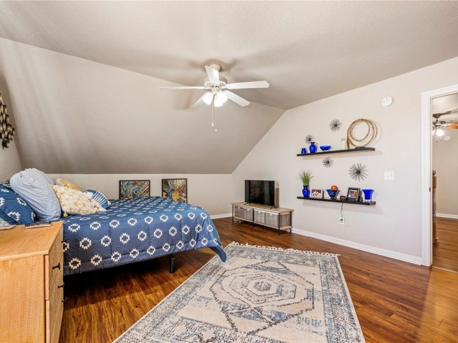 Property Image 38