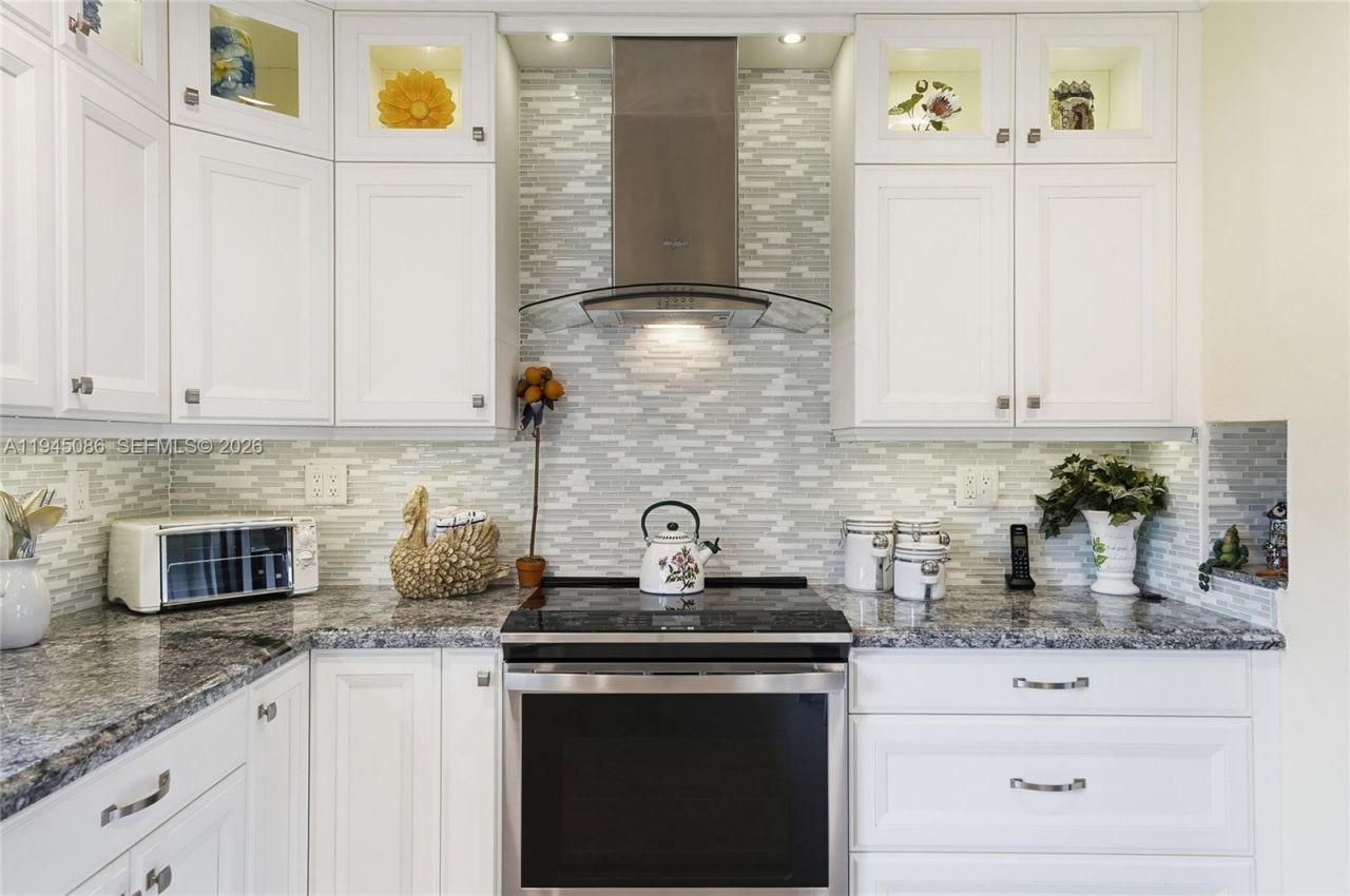 1431 S Ocean Blvd #95, Lauderdale by the Sea, FL 33062 Photo