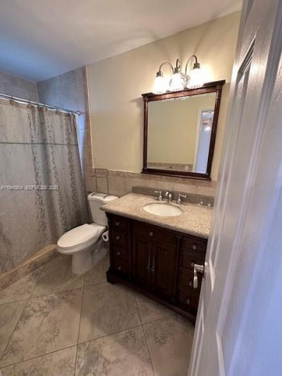 1045 SW 122nd Ct, Miami, FL 33184 Photo