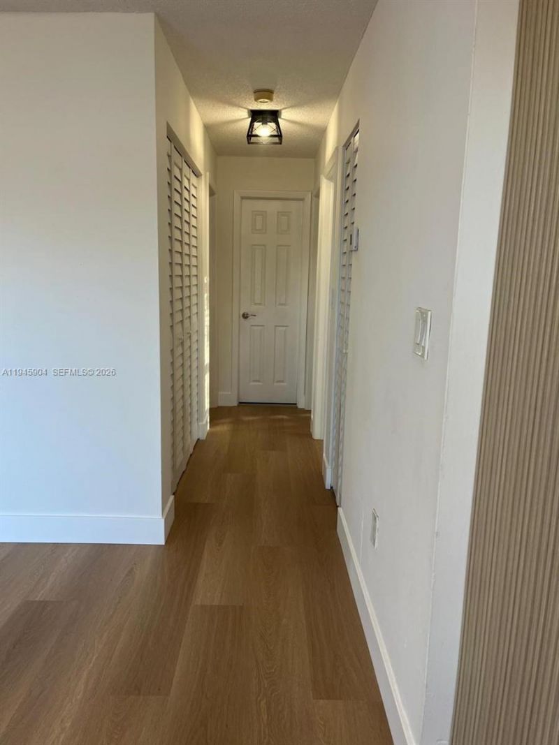 1045 SW 122nd Ct, Miami, FL 33184 Photo