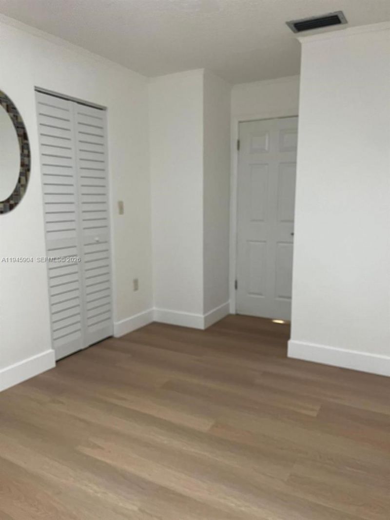 1045 SW 122nd Ct, Miami, FL 33184 Photo