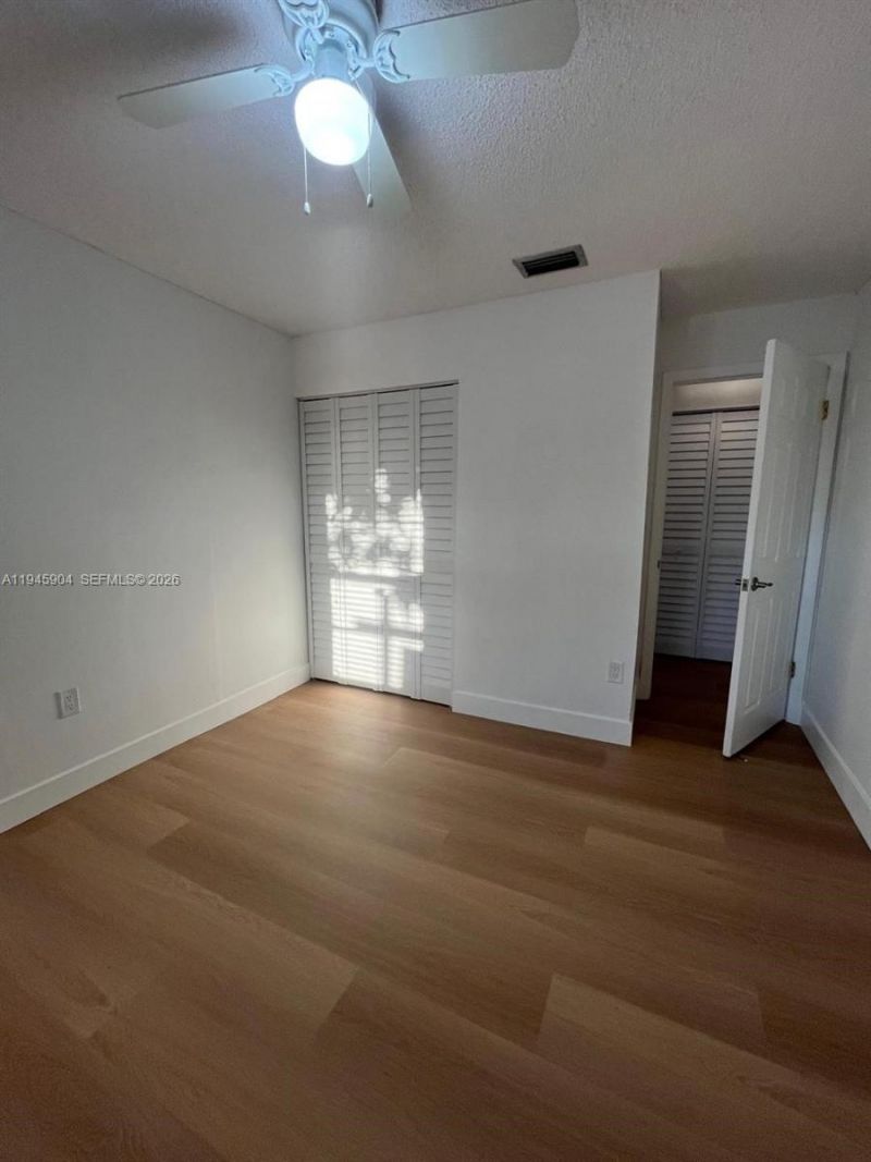 1045 SW 122nd Ct, Miami, FL 33184 Photo