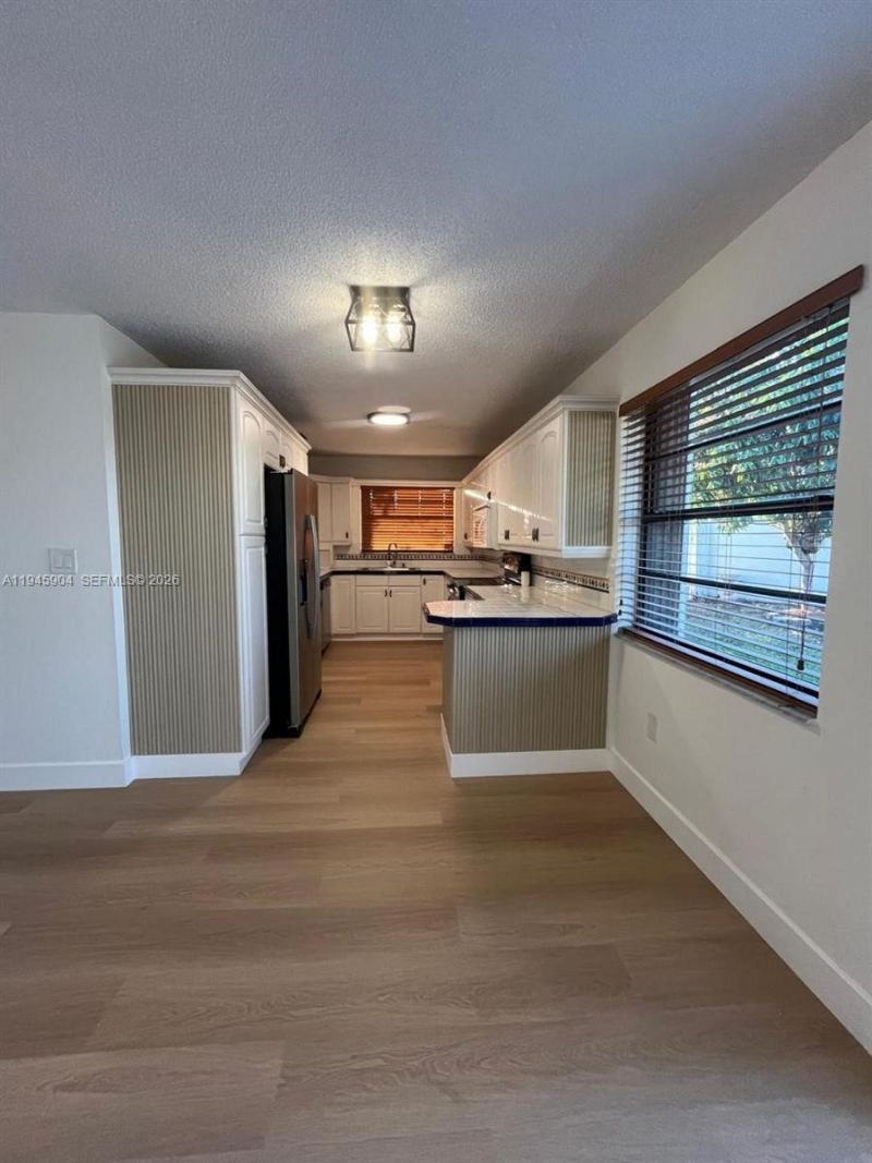 1045 SW 122nd Ct, Miami, FL 33184 Photo