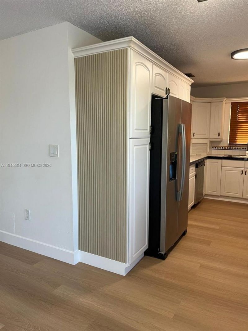 1045 SW 122nd Ct, Miami, FL 33184 Photo