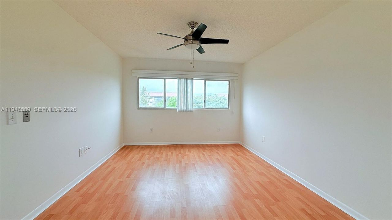 12651 SW 16th Ct, Unit 313B, Pembroke Pines, FL 33027 Photo