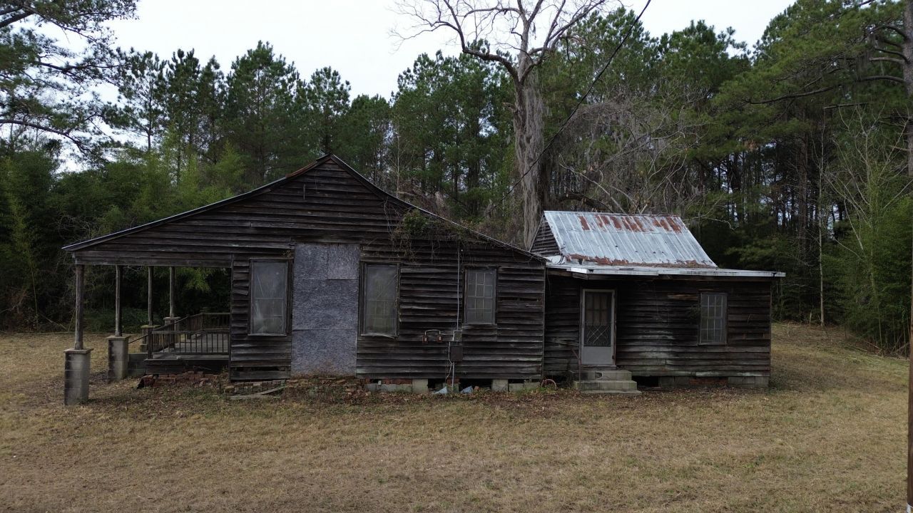 1465 Jakes Road Photo 10