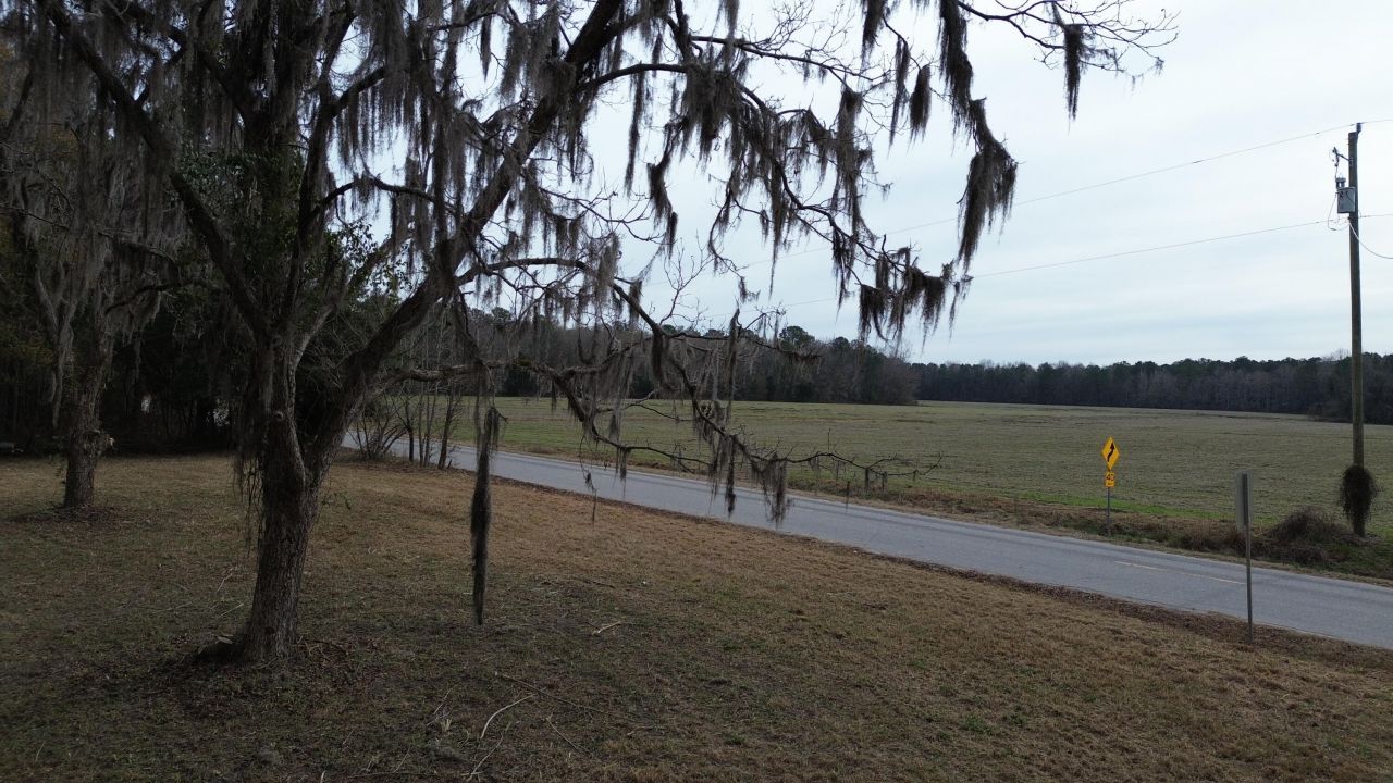 1465 Jakes Road Photo 16