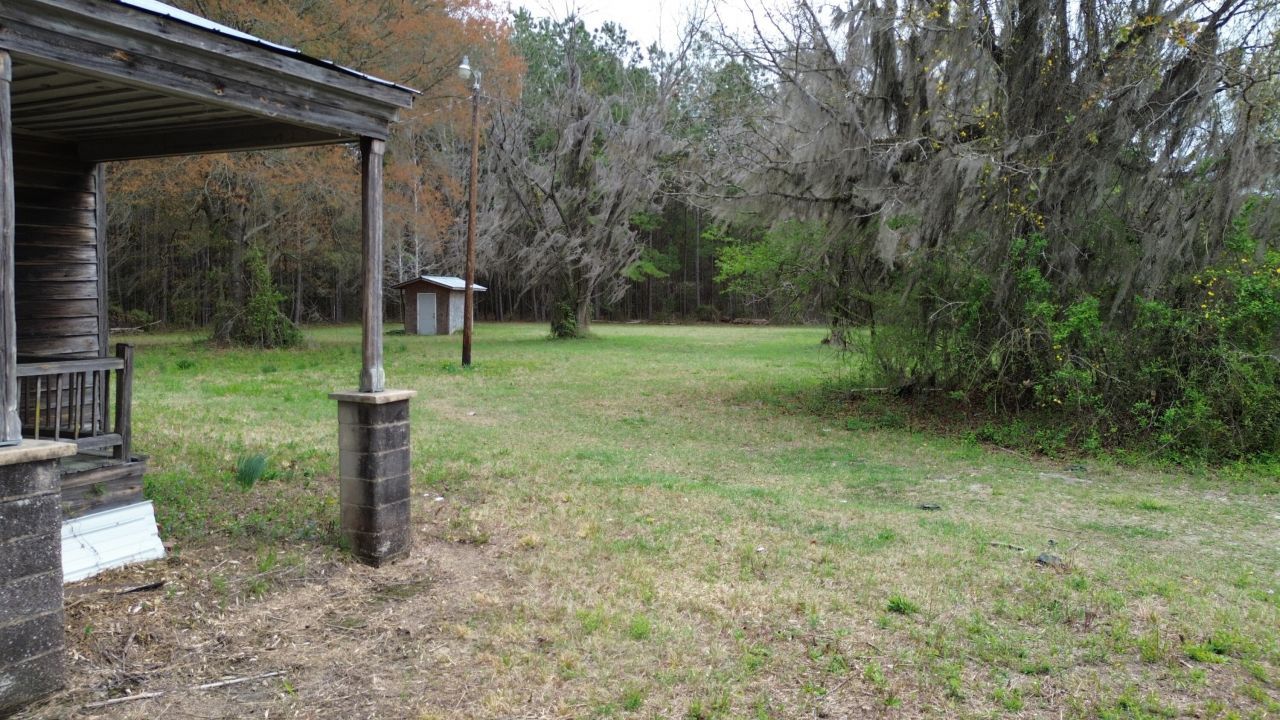 1465 Jakes Road Photo 32