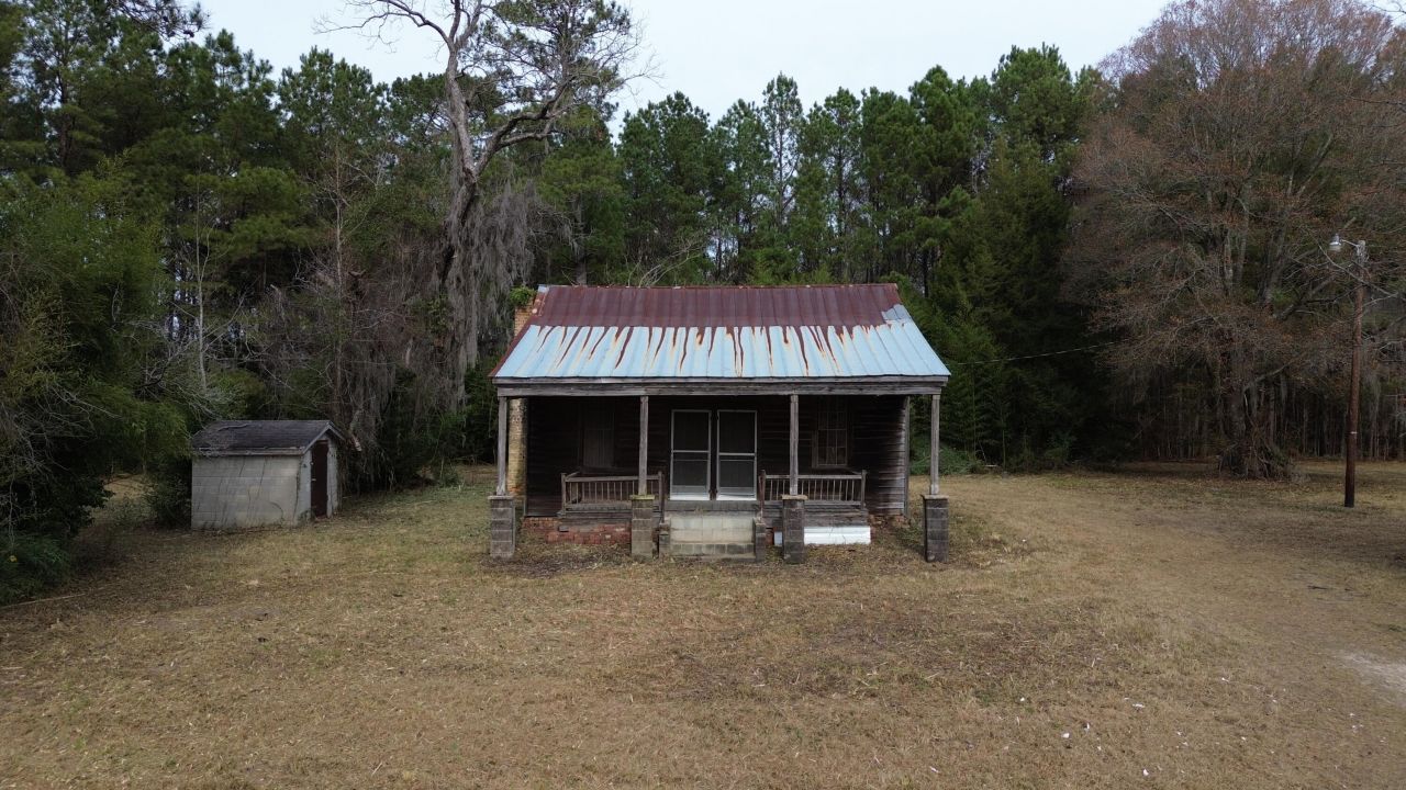 1465 Jakes Road Photo 5