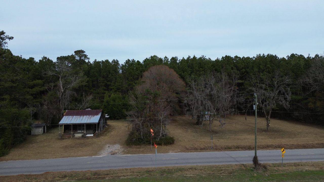 1465 Jakes Road Photo 6