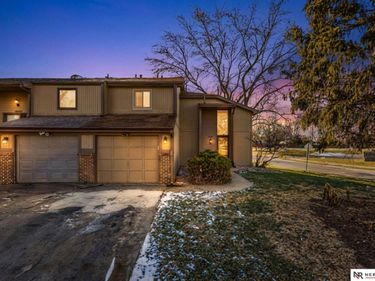 10487 Lawndale Plaza, Omaha, NE 68134