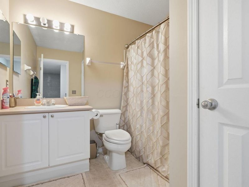 7088 Fonso Drive, New Albany, OH 43054 Photo 22