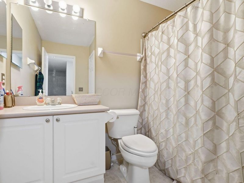 7088 Fonso Drive, New Albany, OH 43054 Photo 23