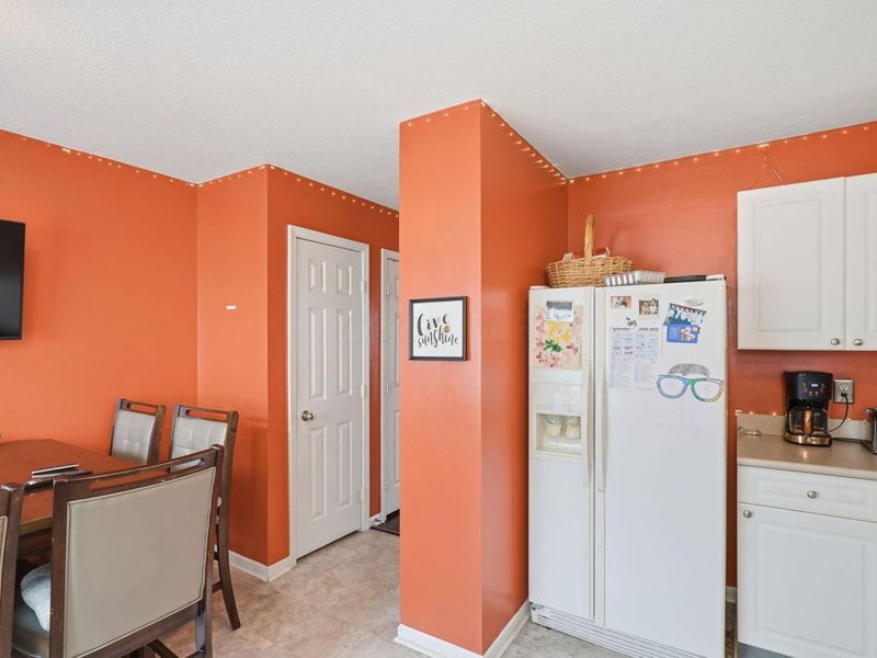 7088 Fonso Drive, New Albany, OH 43054 Photo 6