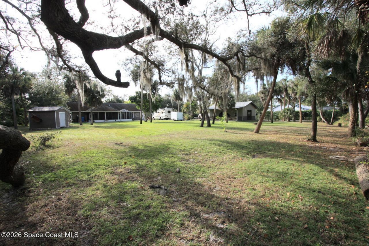 9673 Fleming Grant Road, Sebastian, FL 32976 Photo