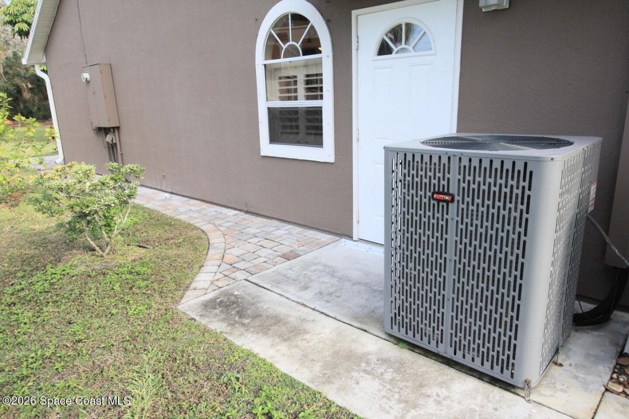 9673 Fleming Grant Road, Sebastian, FL 32976 Photo