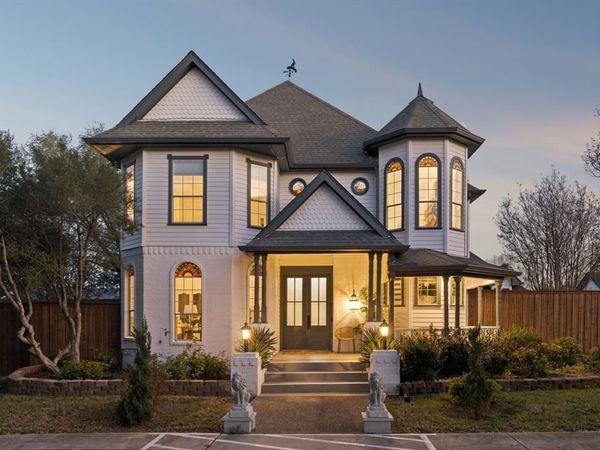 3706 Castle Drive, Rowlett, TX 75089