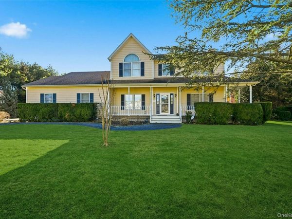 60 Water Terrace , Southold, NY 11971