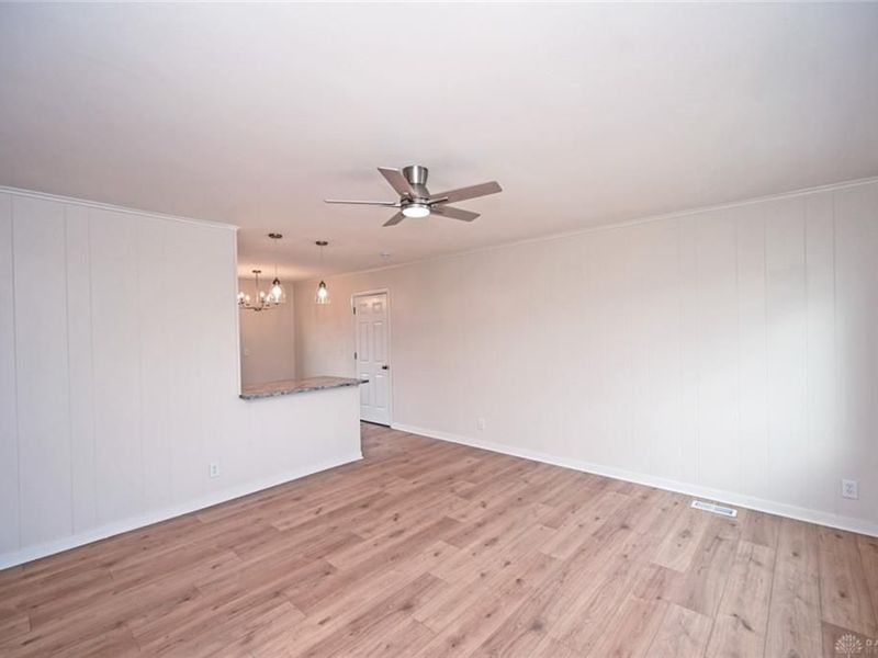 831 Weinland Drive, New Carlisle, OH 45344 Photo 4