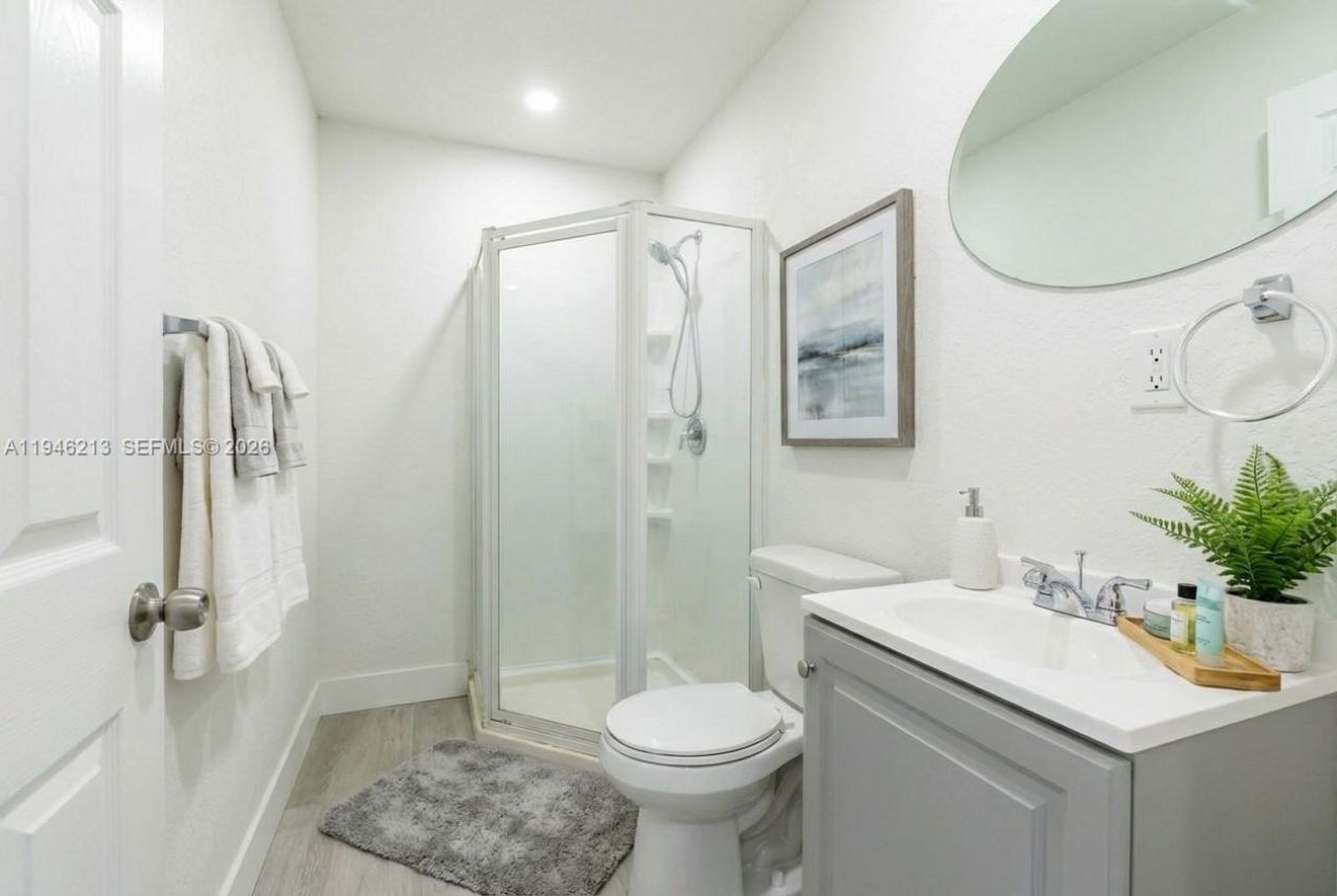 360 NW 199th St, Miami Gardens, FL 33169 Photo