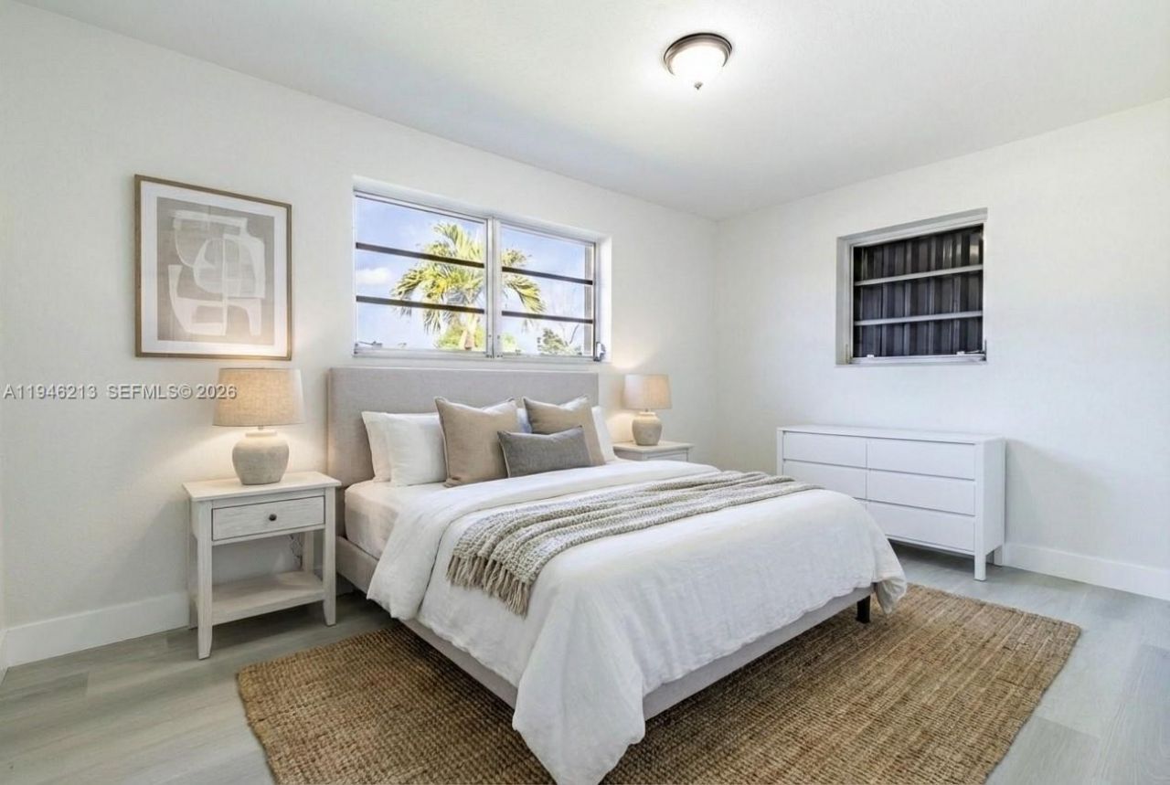 360 NW 199th St, Miami Gardens, FL 33169 Photo