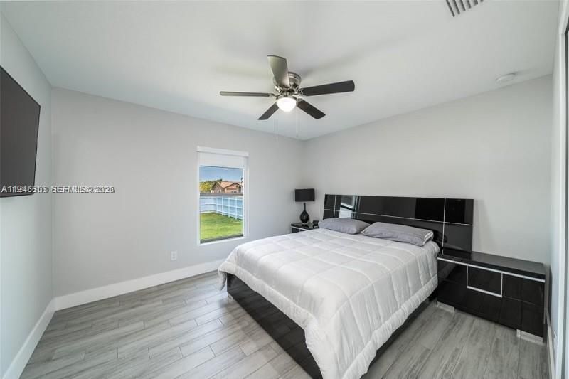 1302 NE 2nd Place , Cape Coral, FL 33909 Photo