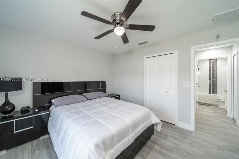 1302 NE 2nd Place , Cape Coral, FL 33909 Photo