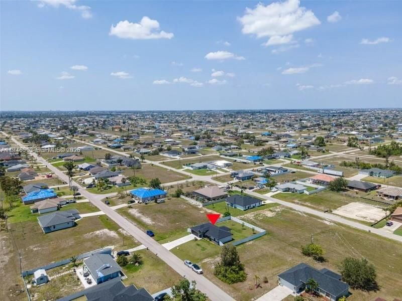 1302 NE 2nd Place , Cape Coral, FL 33909 Photo