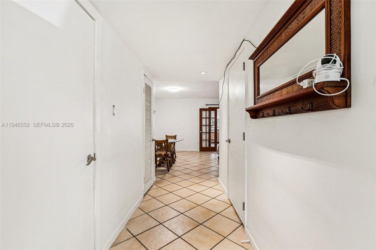 13503 NE 23rd Pl, North Miami, FL 33181 Photo