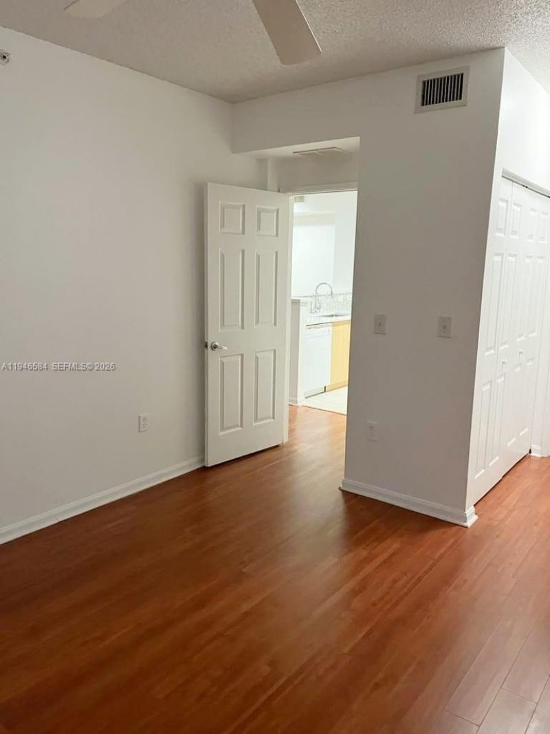 7930 N Nob Hill Rd, Unit 204, Tamarac, FL 33321 Photo