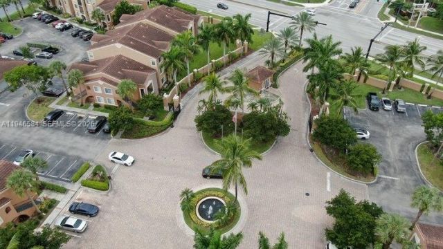 7930 N Nob Hill Rd, Unit 204, Tamarac, FL 33321 Photo