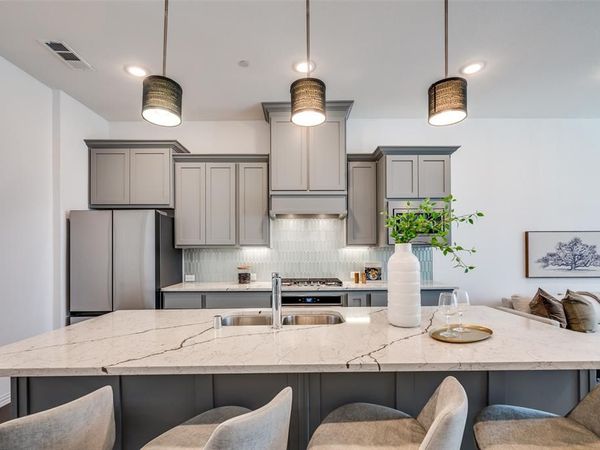 3718 Pelican Rest Way, Arlington, TX 76005