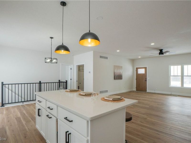 8421 Wadsworth Road, Wadsworth, OH 44281 Photo 8