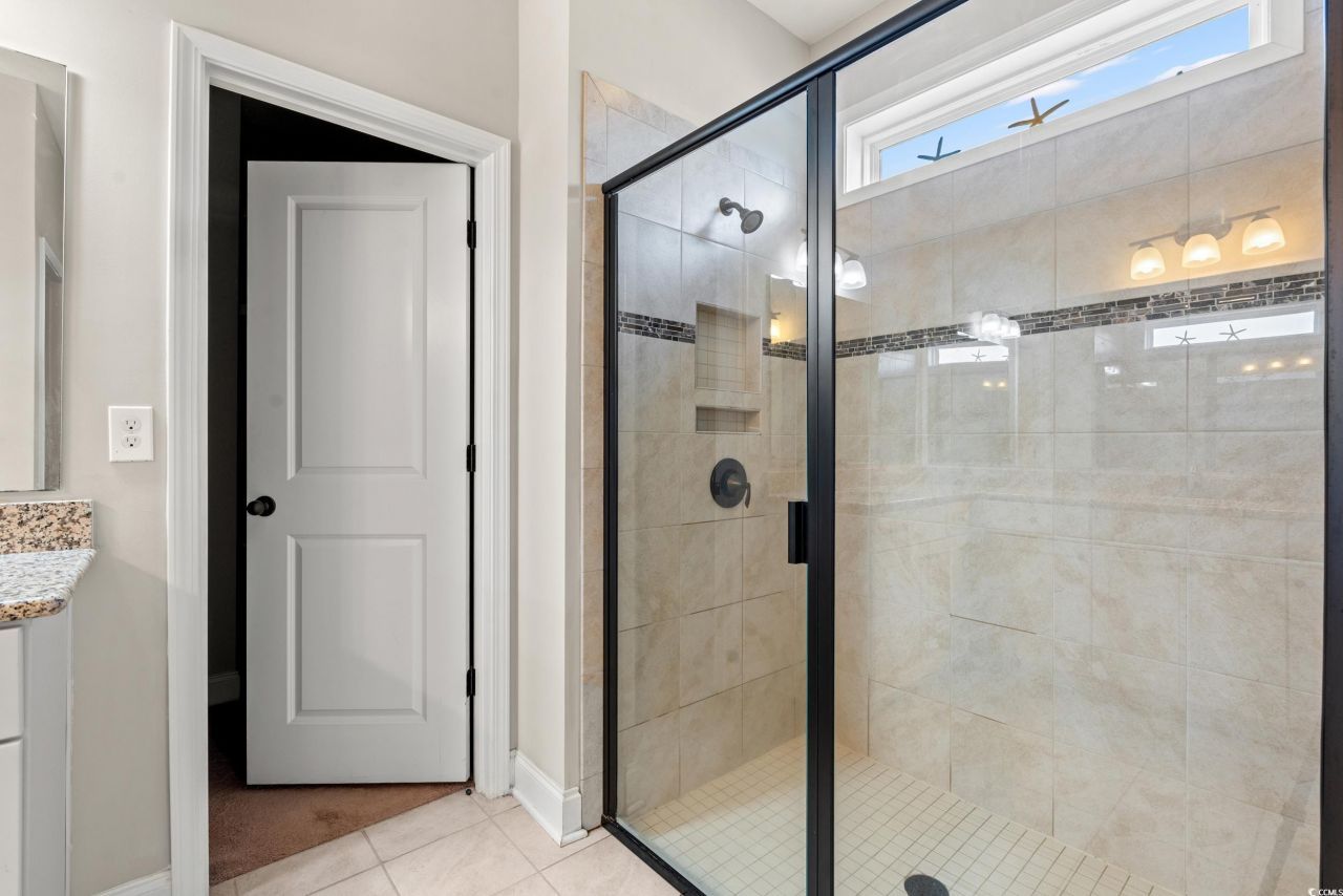 126 Viareggio Rd. Photo 16