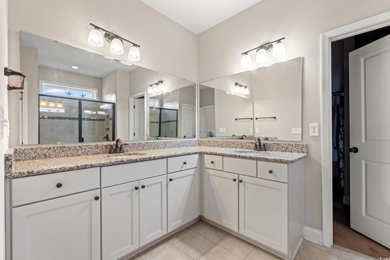 126 Viareggio Rd. Photo 21