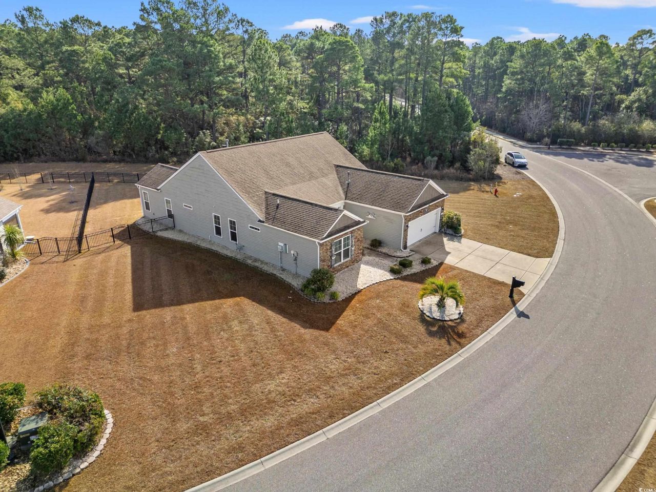 126 Viareggio Rd. Photo 33